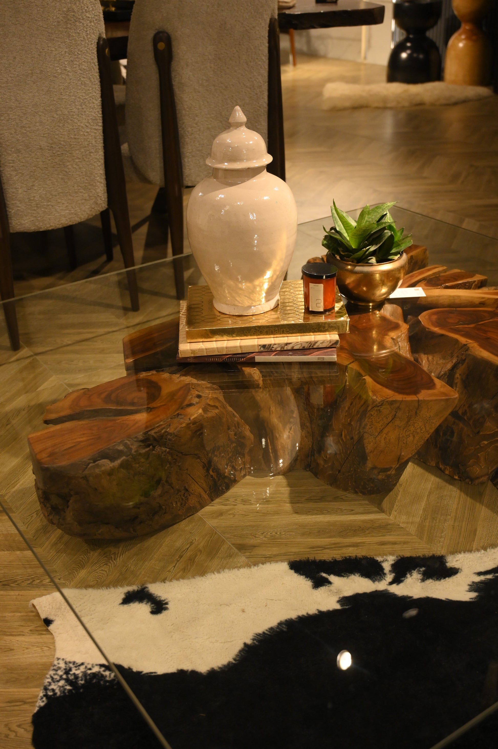 Sheesham Centre Table With Glass Top ( 5x5 ft )