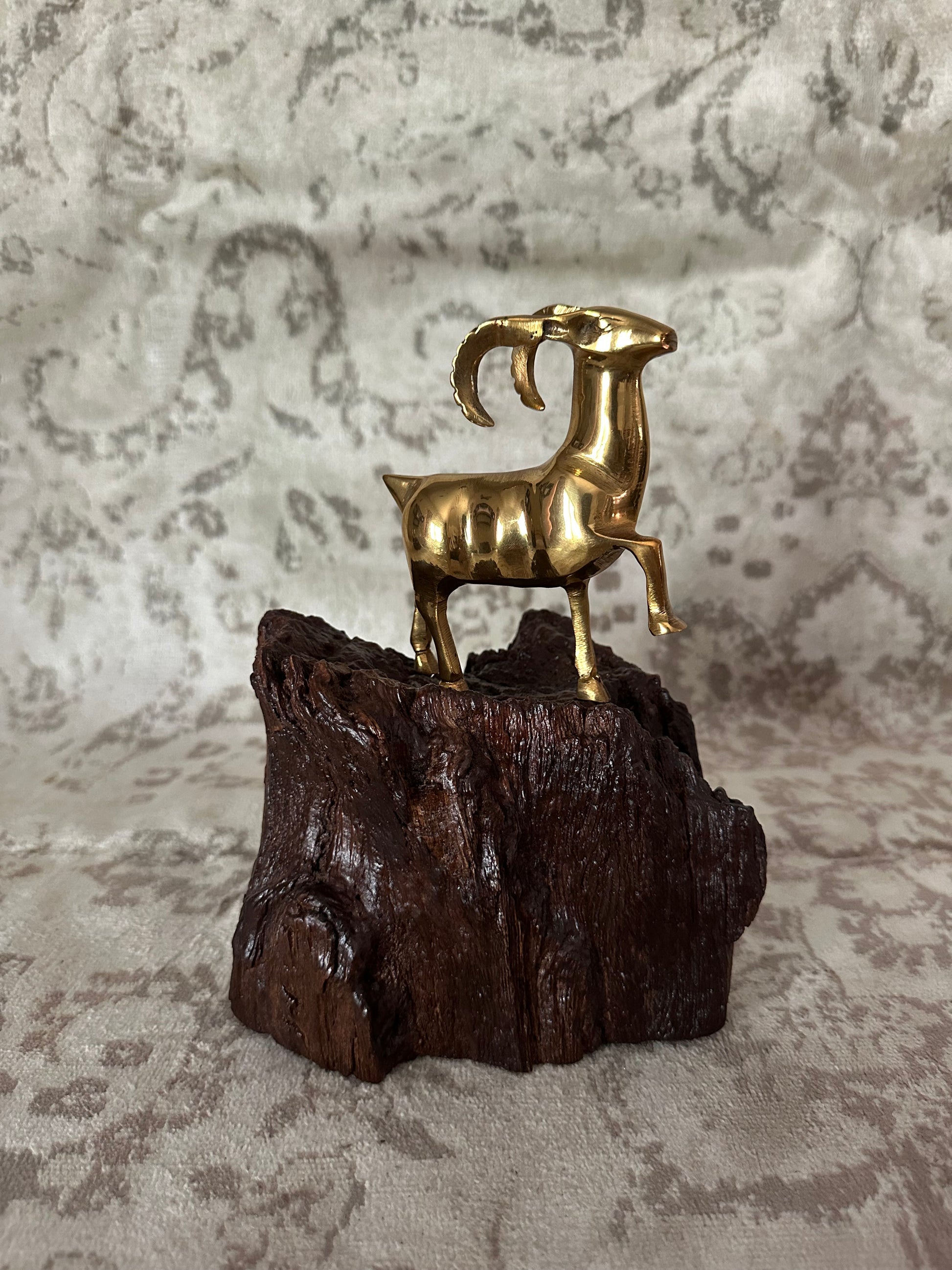 Standing goat Sculpture pieces