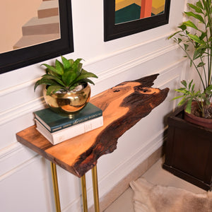 Hanging console in natural finish with 3 golden stainless steel metal legs