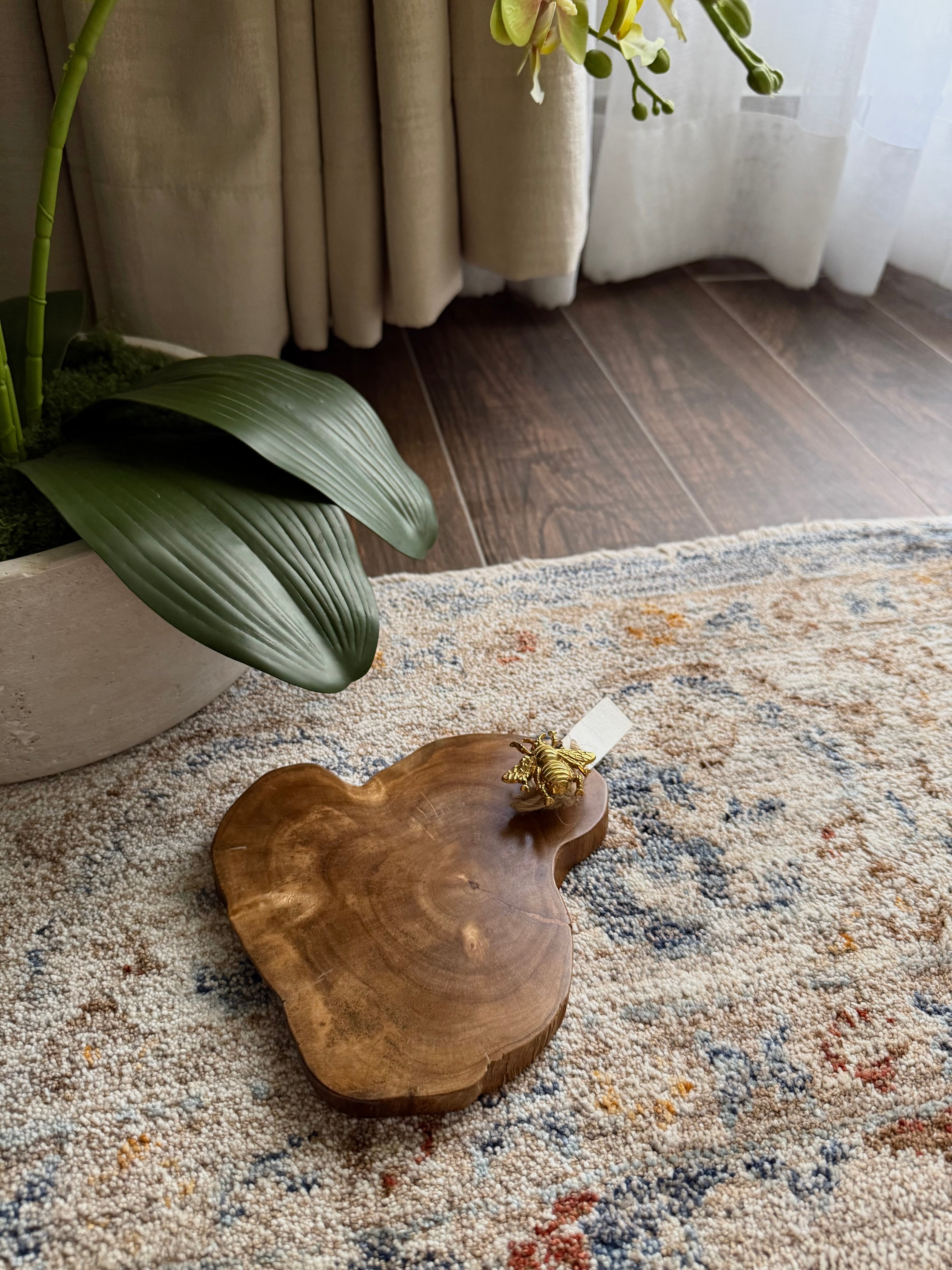 Bee coaster 251