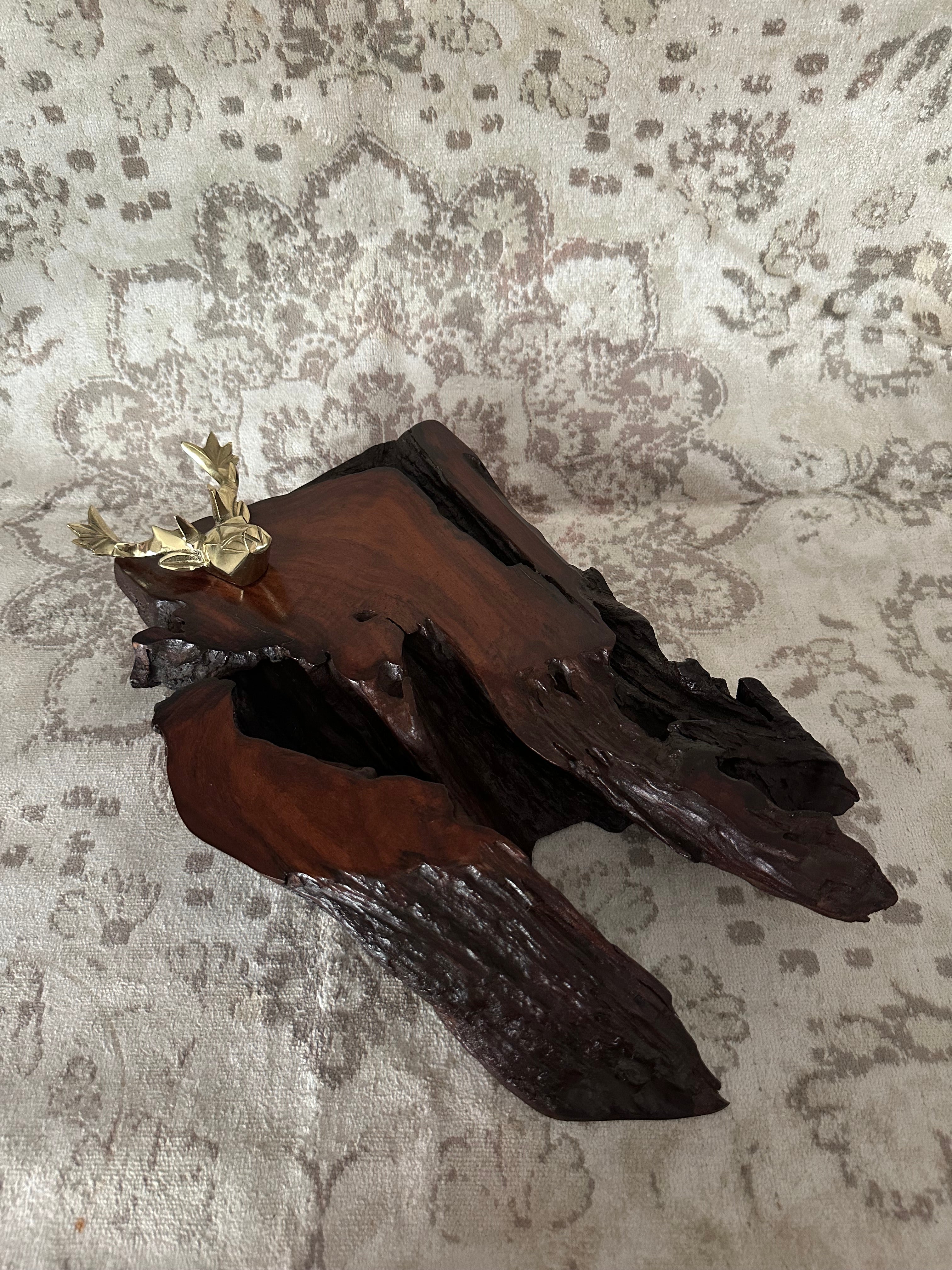 Deer head sculpture 350