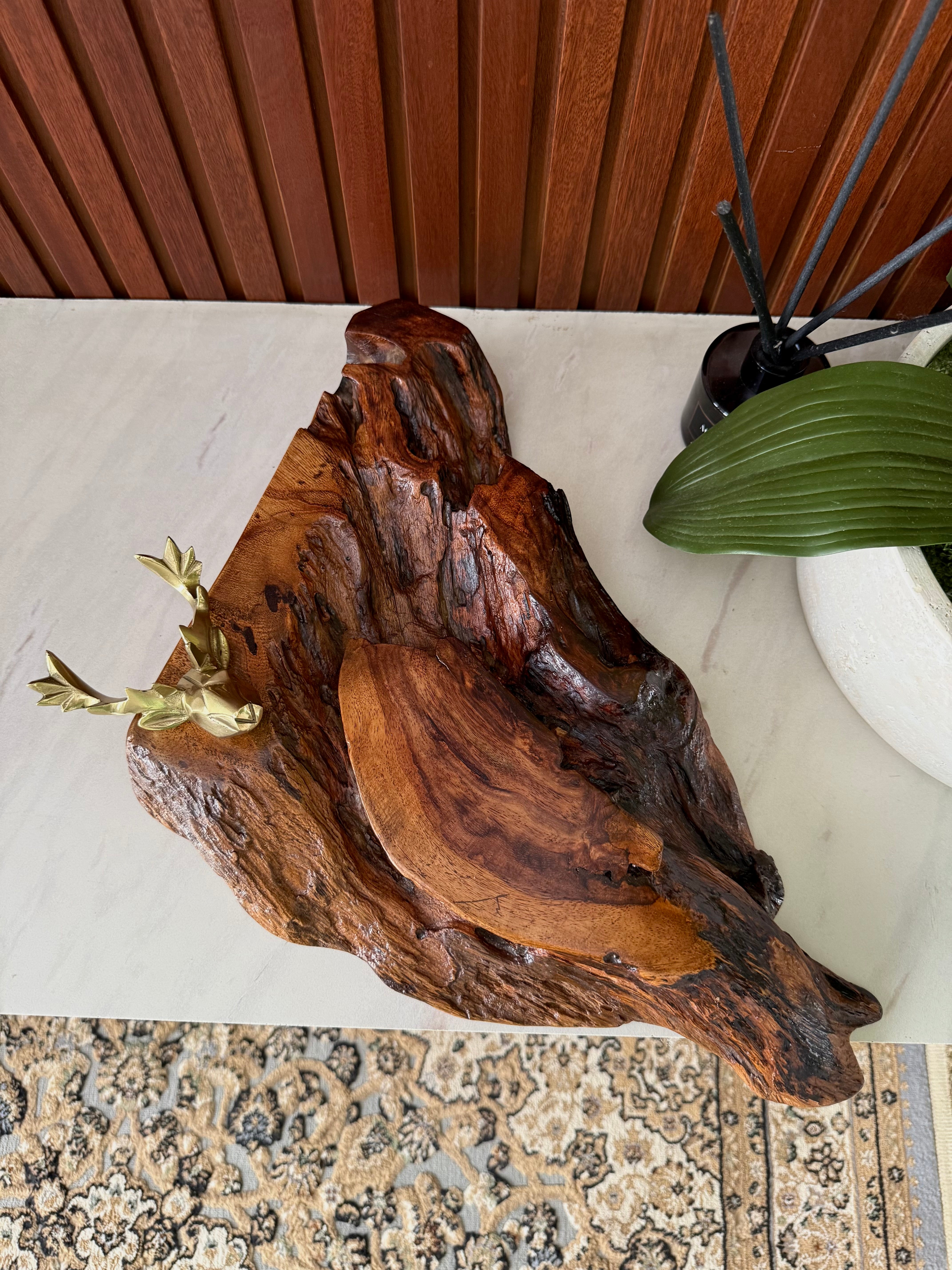 Deer head sculpture 436