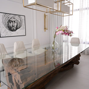Partal tree trunk Dining table
