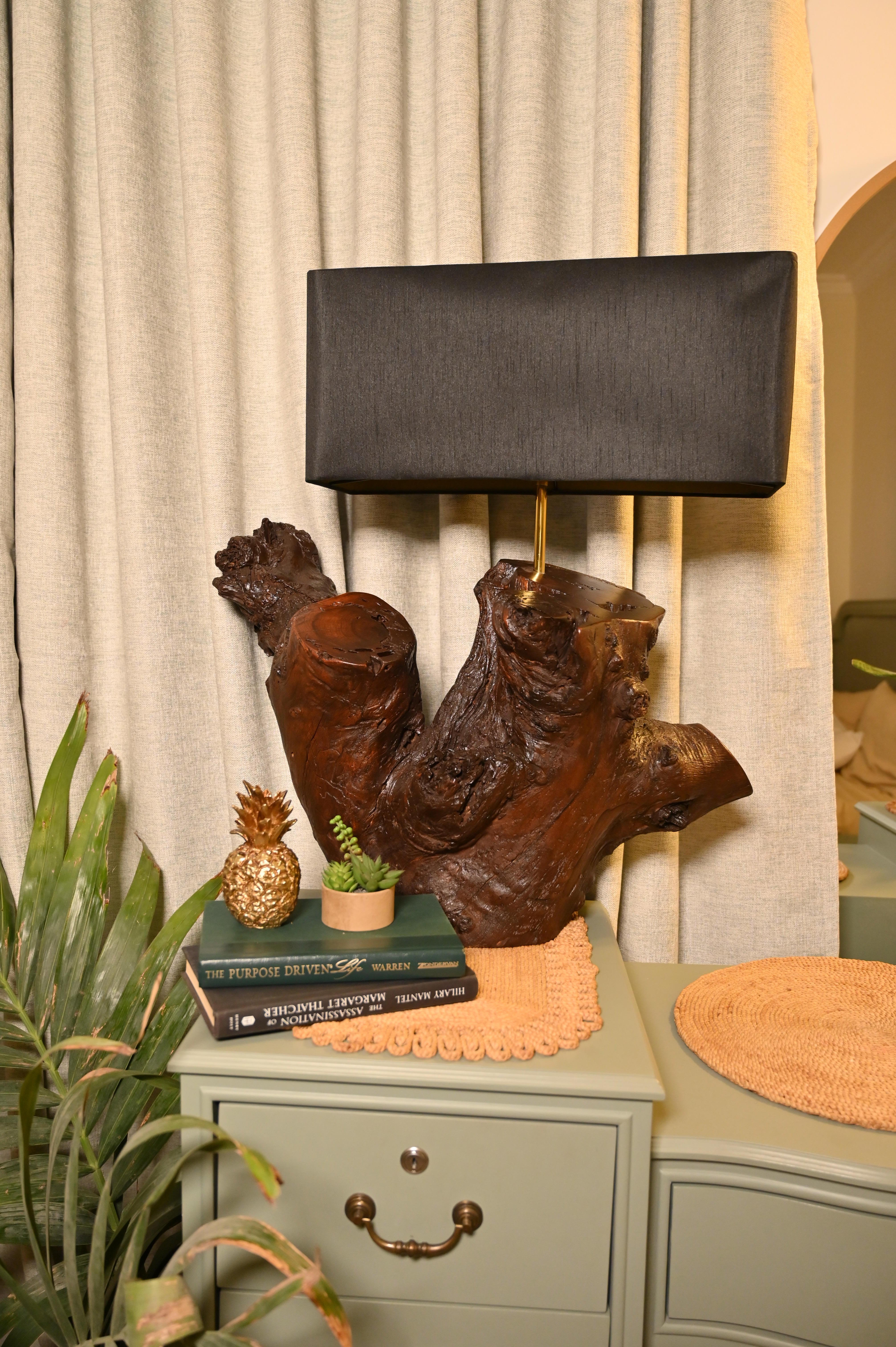 Sheesham live edge lamp