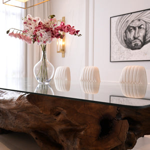 Partal tree trunk Dining table