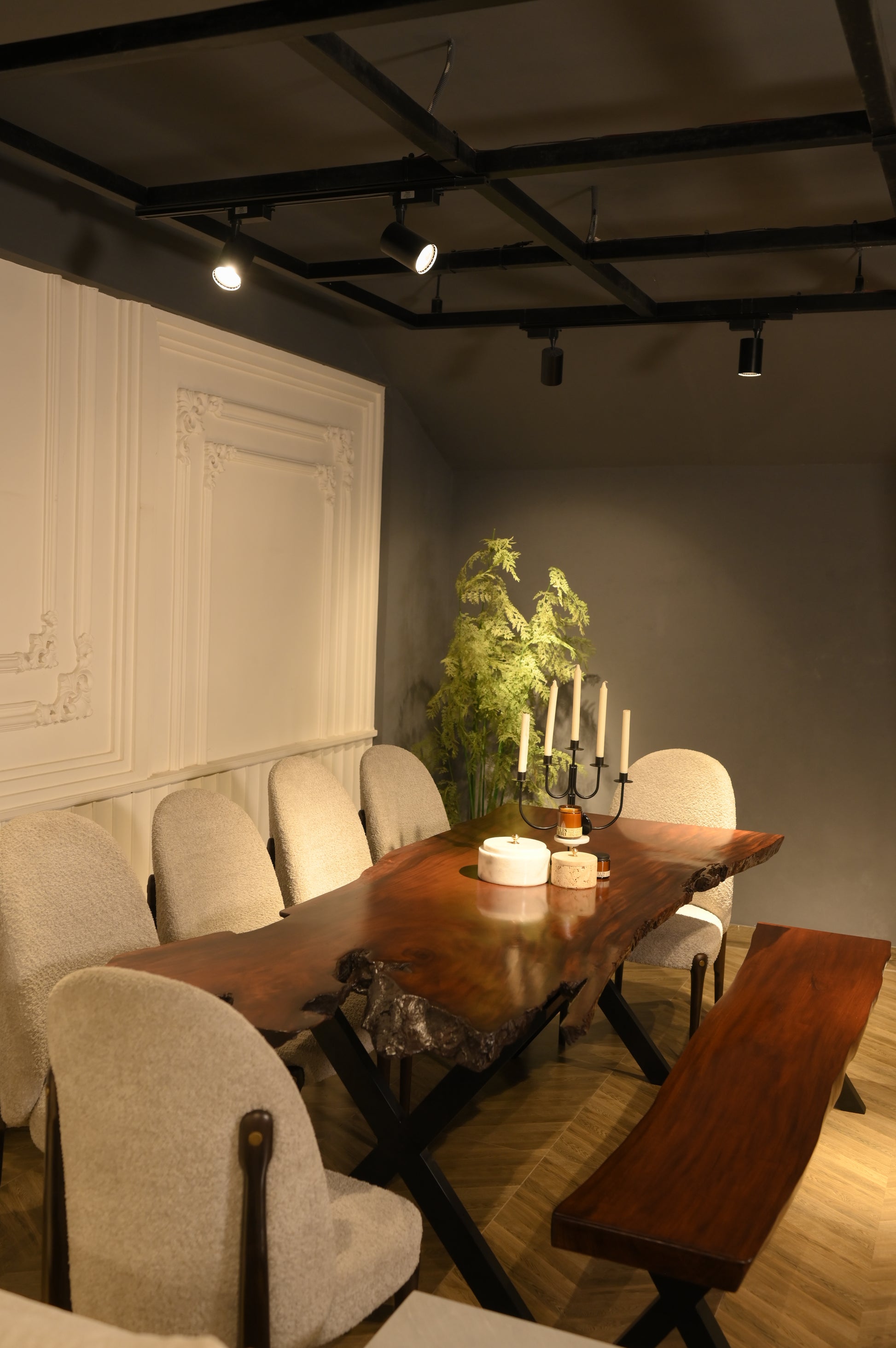 Sheesham Dining Table ( 8 Ft )