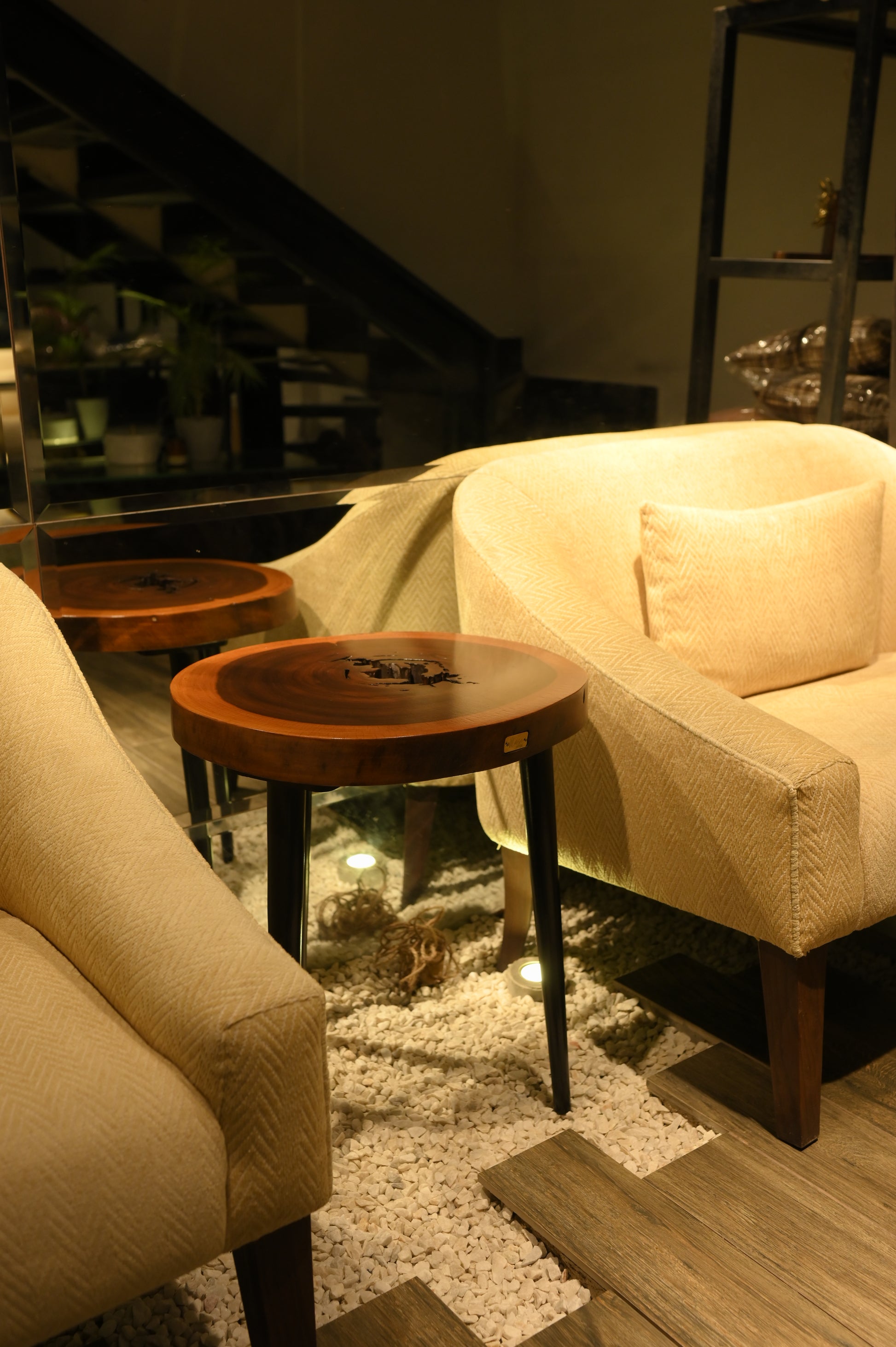 Single Nesting Table