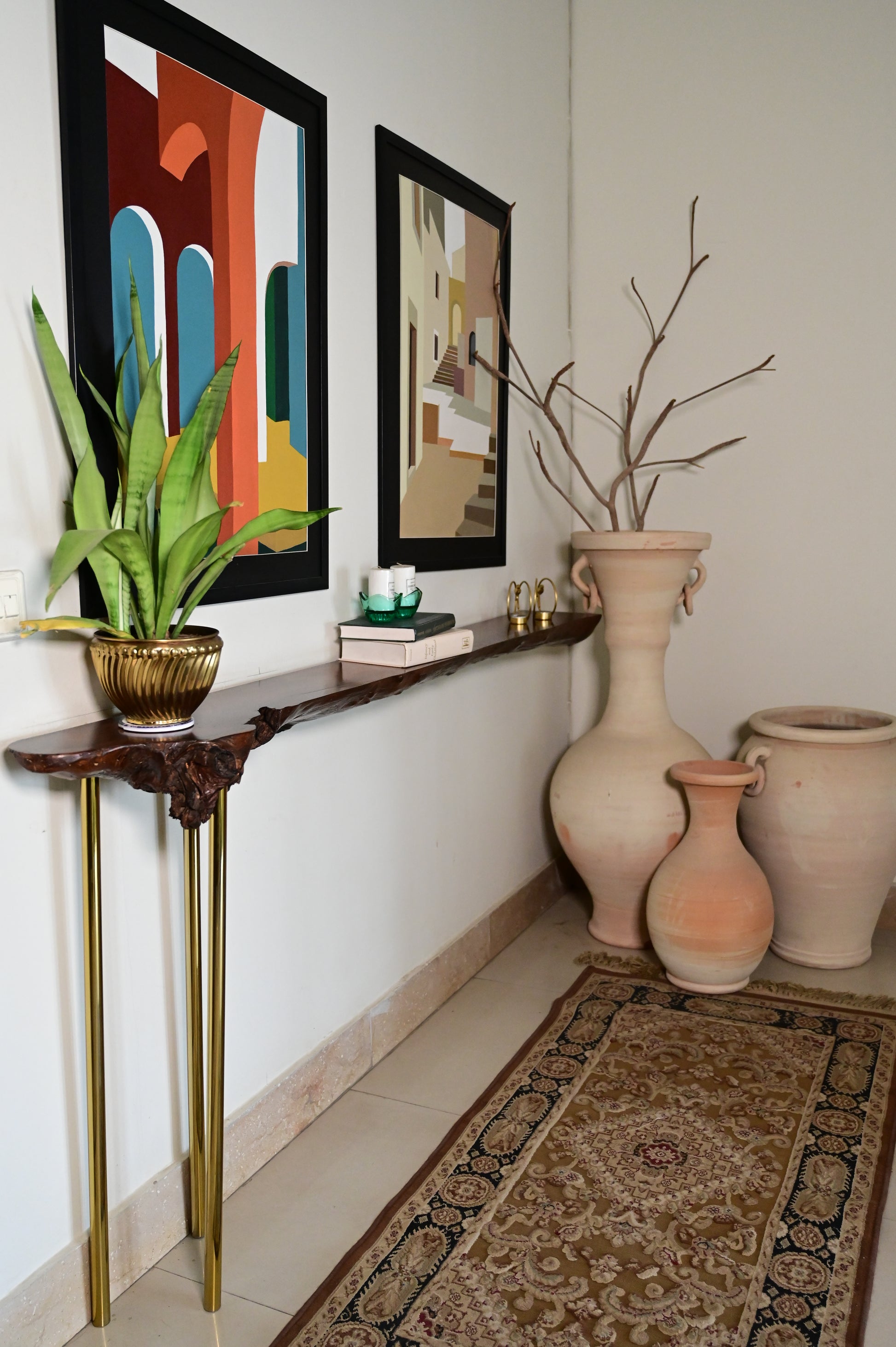 Hanging Console