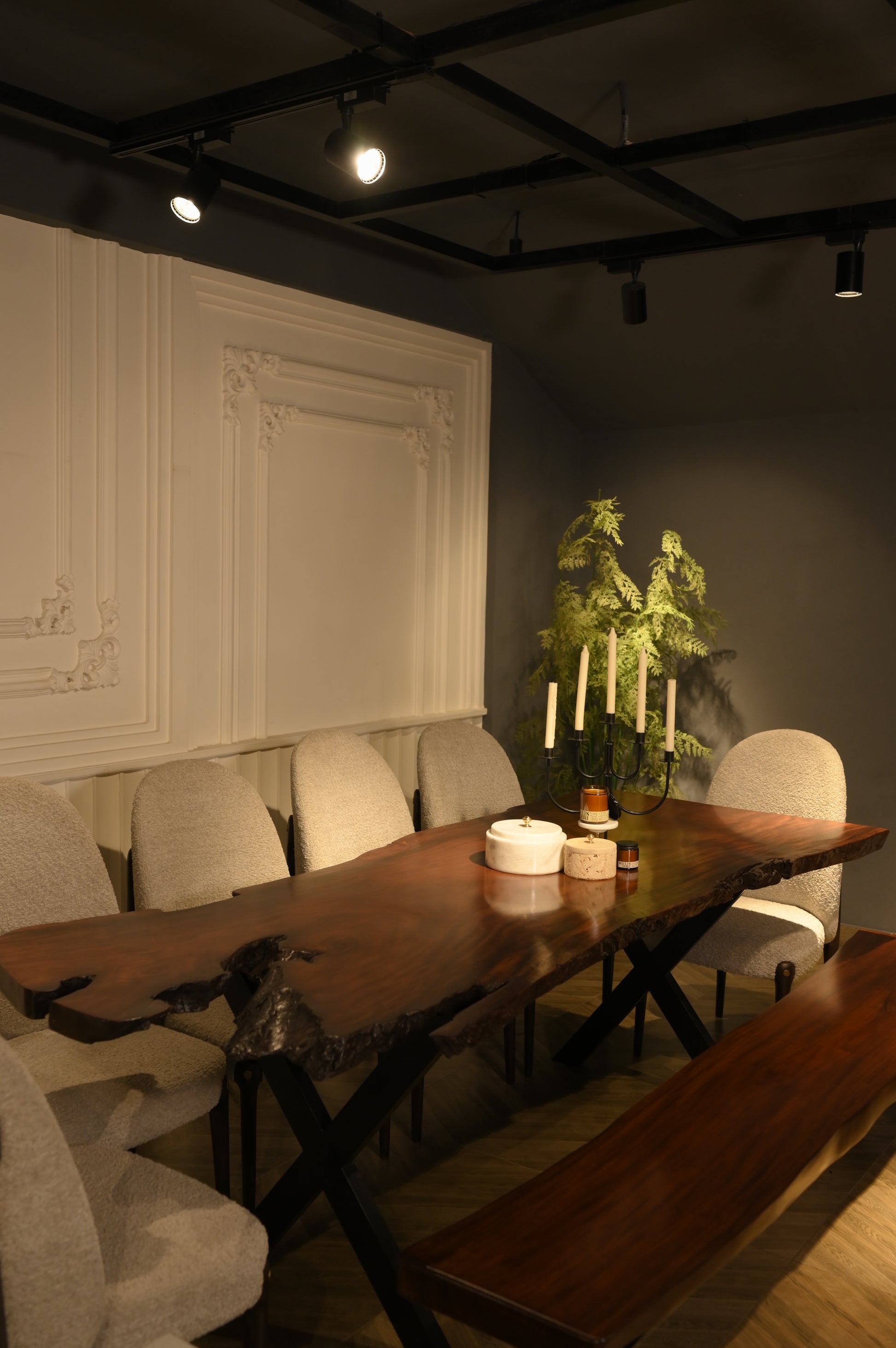 Sheesham Dining Table ( 8 Ft )