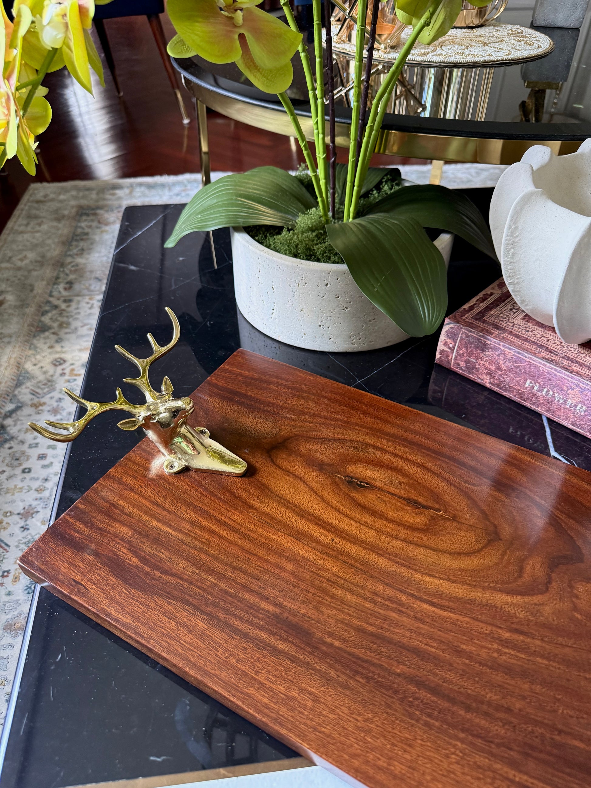 Deer head Tray 200