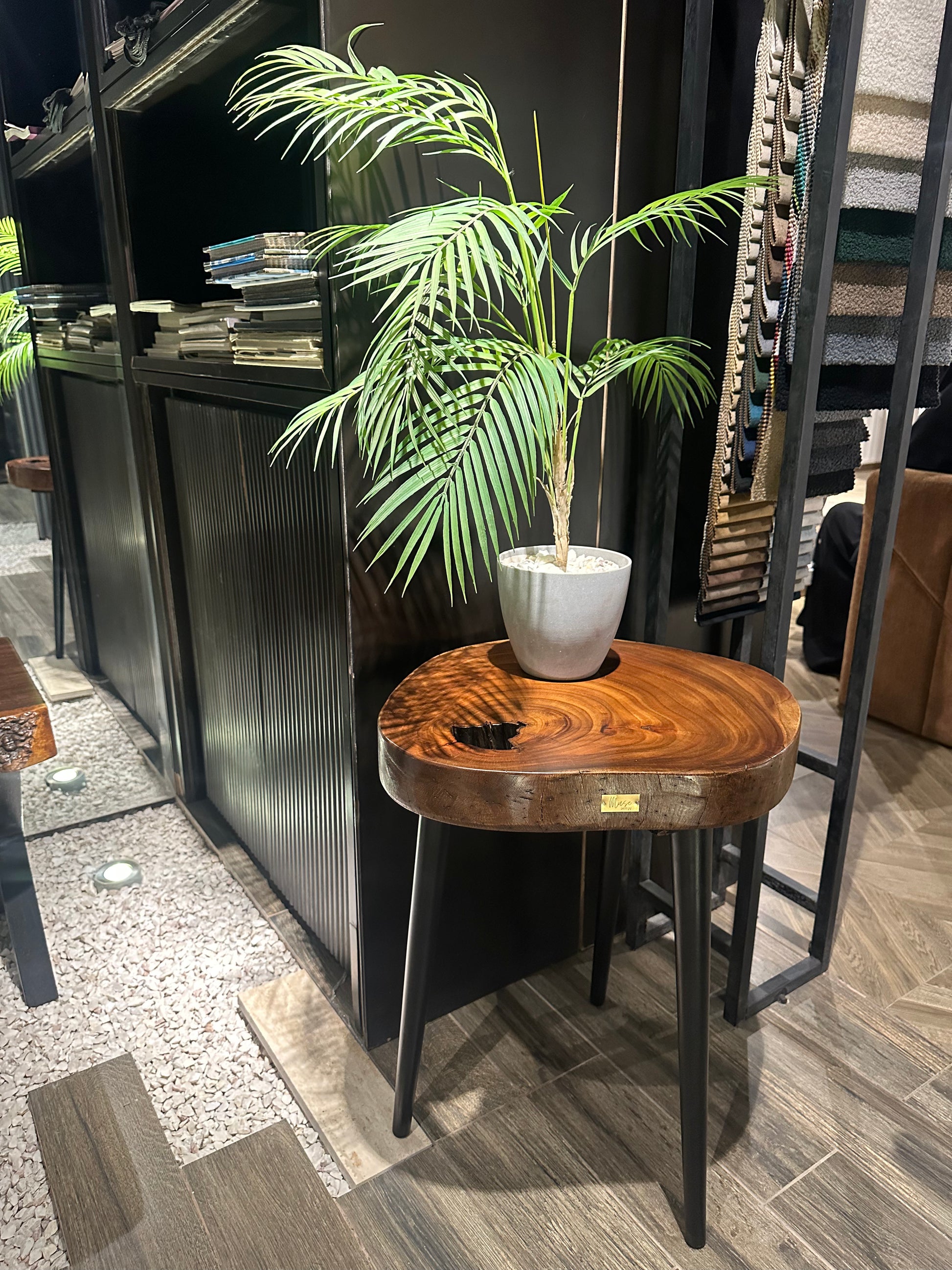 Single Nesting Table